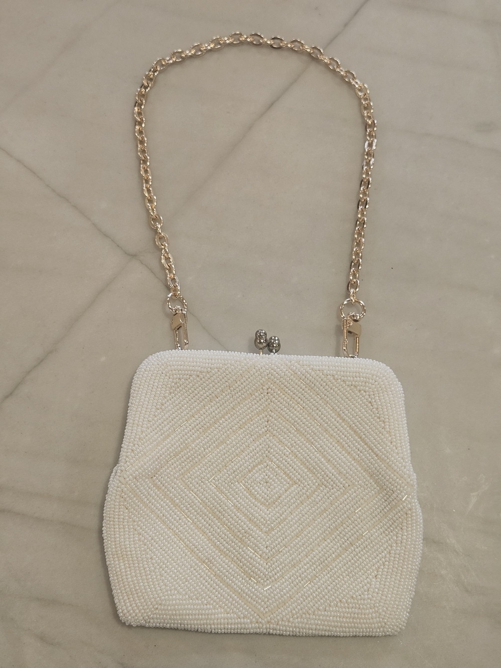 Vintage Delill White Beaded Purse 1950s60s Mid Century Diamond Pattern Kiss Lock